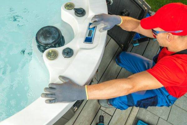 The Essential Pool Maintenance Checklist Every