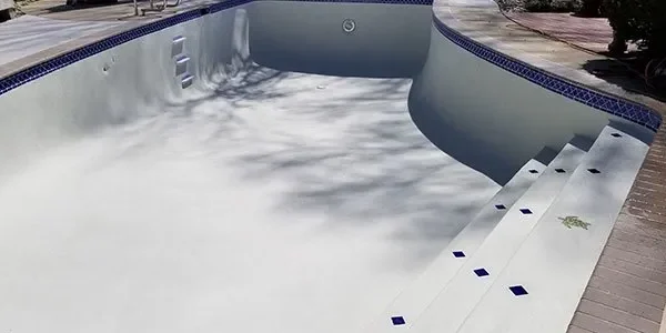 Top 5 Signs Your Pool Needs Maintenance or Resurfacing
